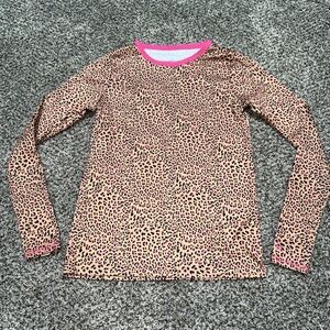 Cuddl duds pink leopard long sleeve night shirt with thumbs holes